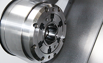 Hydraulic end tooth indexing Hydraulic end tooth indexing