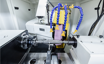 CNC Cylindrical Grinding Machine +Truss Robot