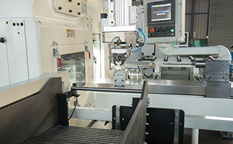 Horizontal Rolling Machine+Truss Robot