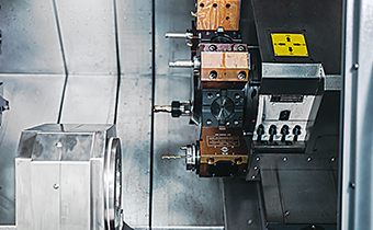 Double Head CNC Lathe DNL081/DNL082 Double Head CNC Lathe DNL081/DNL082